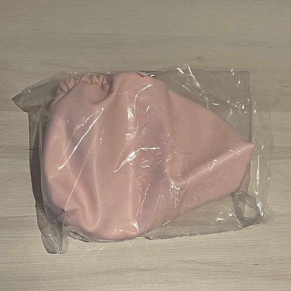 Lancôme makeup bag with Lancôme products - Picture 4 of 7